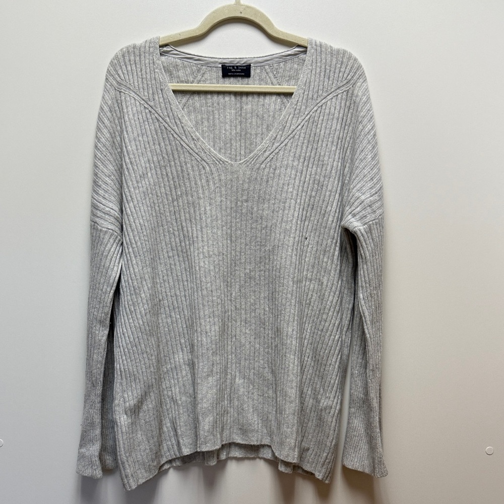 rag & bone Gray V-Neck Cashmere Sweater